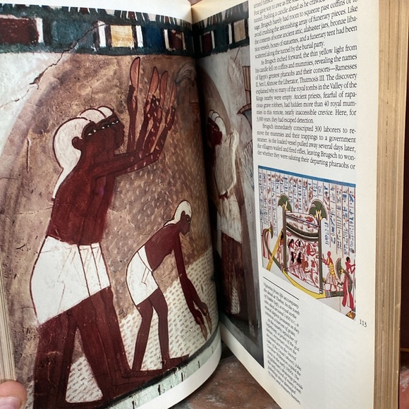 Coffee table book: The Adventure of Archaeology - Picture 9 of 11